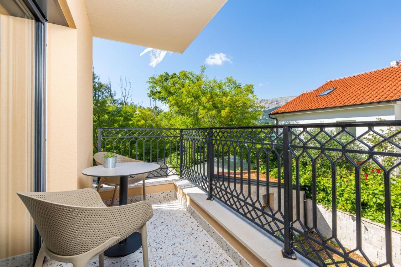 Vila Iris Baska Exterior foto